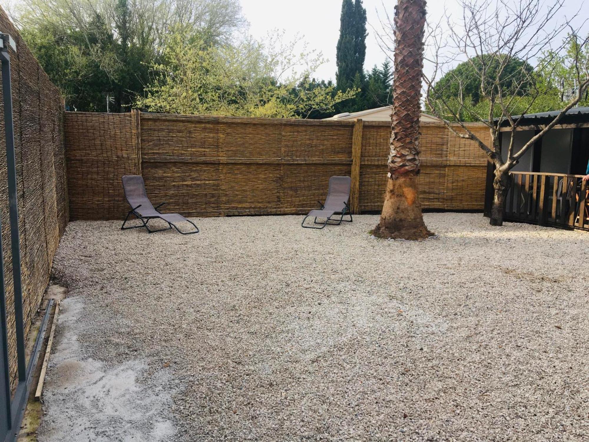 Mobil-Home Avec Grand Jardin Sérignan エクステリア 写真
